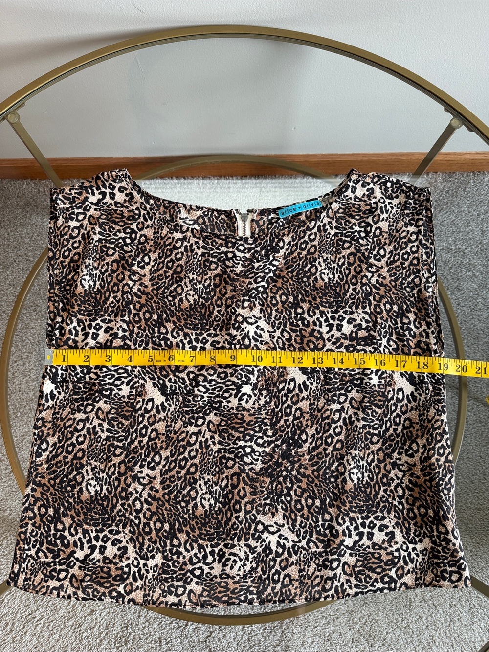 Alice + Olivia Leopard Print Top, Size M - Picture 12 of 16